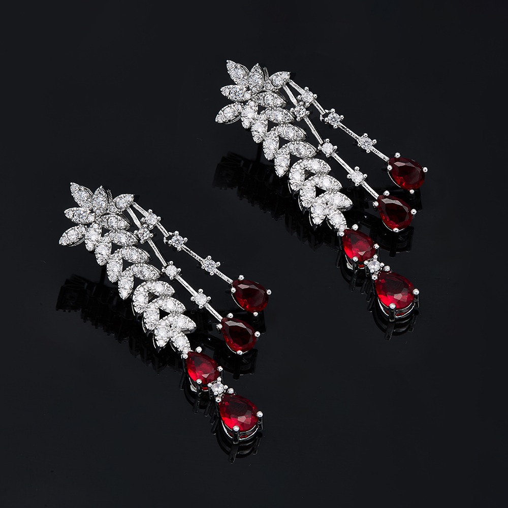 Artania Ruby Radiance Necklace - Image 3