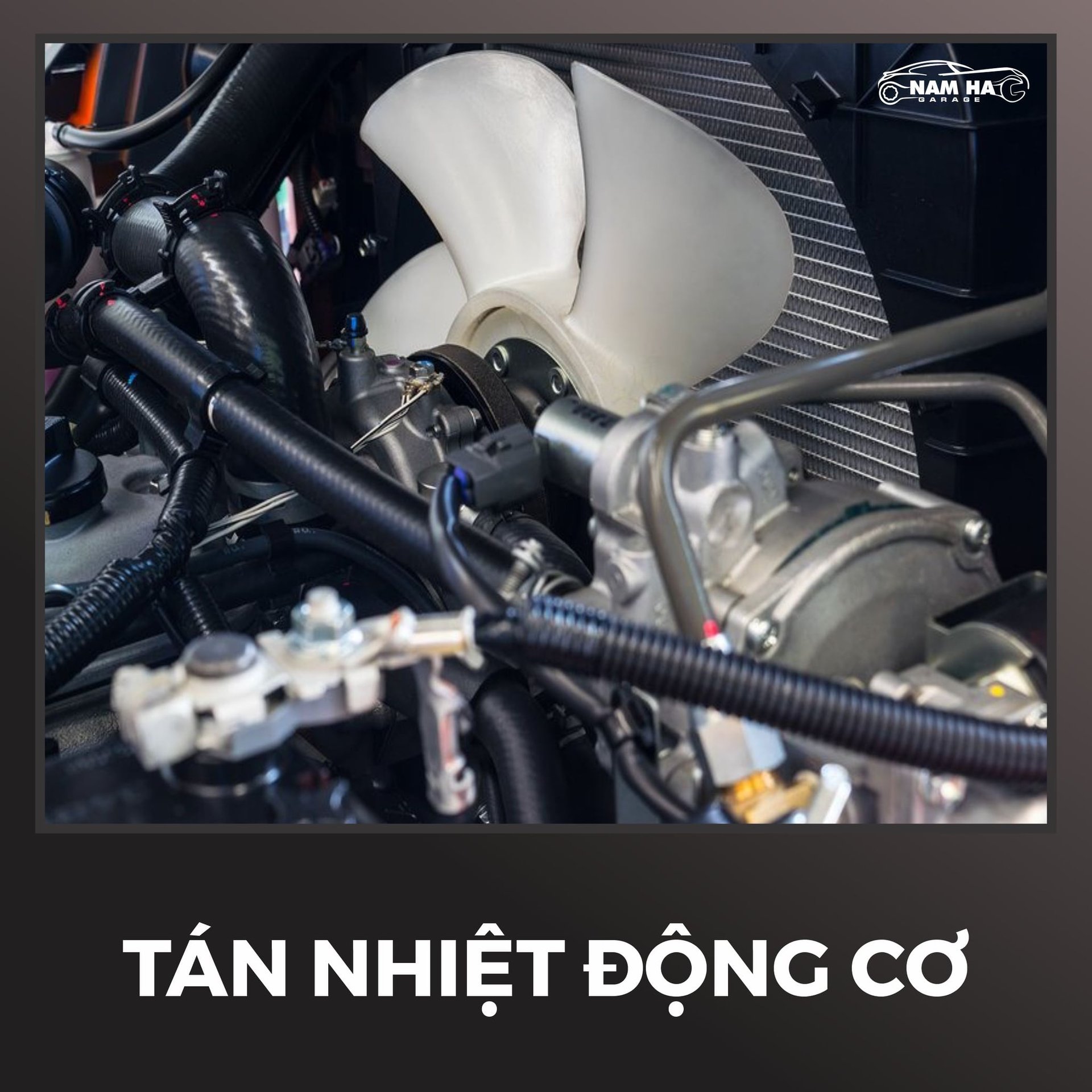 Kinh nghiệm vệ sinh khoang máy ô tô đúng cách