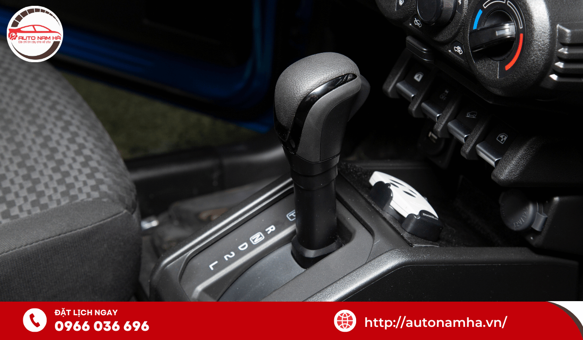 4. Cần số chưa đúng vị trí hoặc chưa đạp phanh (côn)