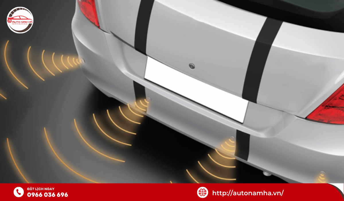 cảm biến lùi ô tô (1)