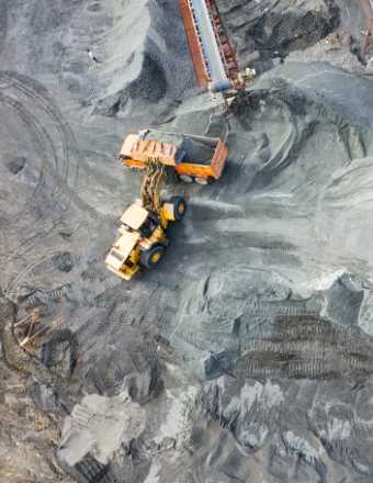 Embracing Future Trends for a Sustainable Mining Industry 2 pexels tom fisk 2101137 512