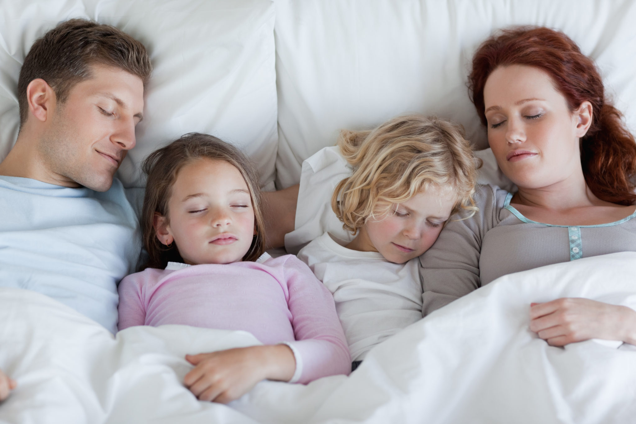 Co-sleeping family