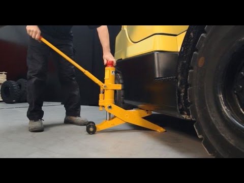 Top Forklift Floor Jacks of 2023: Features, Comparisons, and Expert Reviews 27 img-75