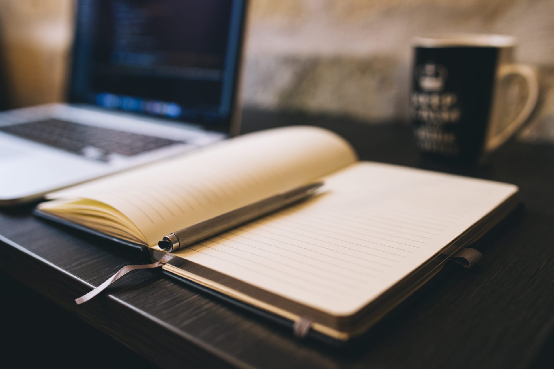 Benefits of hiring a freelance copywriter
