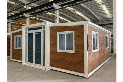 expandable wind resistant house