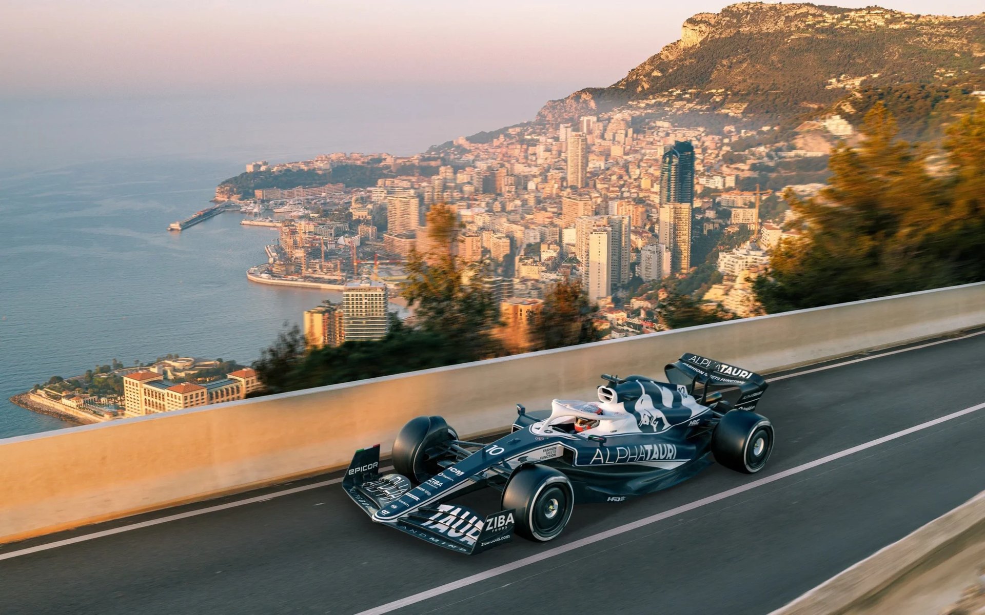 pierre-gasly-a-monaco img-3