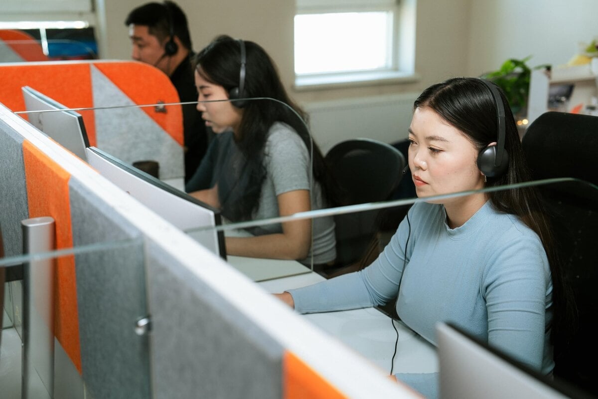 Хэрэглэгчийн үйлчилгээ зардал бус хөрөнгө оруулалт