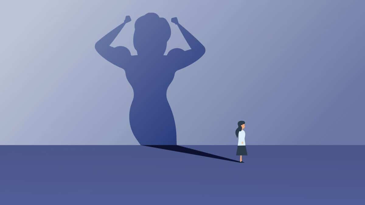 Ард нь ханан дээр сүүдрээ тавиад зогсож буй бяцхан хүний дүрслэл. Сүүдэр нь илүү том харагддаг бөгөөд гараа бөхийлгөж, хүчтэй, өөртөө итгэлтэй байр суурь эзэлдэг нь дотоод хүч чадал, потенциалыг илтгэж байгаа нь энтрепренерийн бизнес дэх аяллыг илэрхийлэхэд төгс төгөлдөр юм. - Business.MN