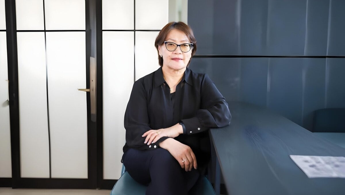 С.Мөнхгэрэл: Би чинь “цагаан цаас” авч сургаж, хөгжүүлэх дуртай хүн