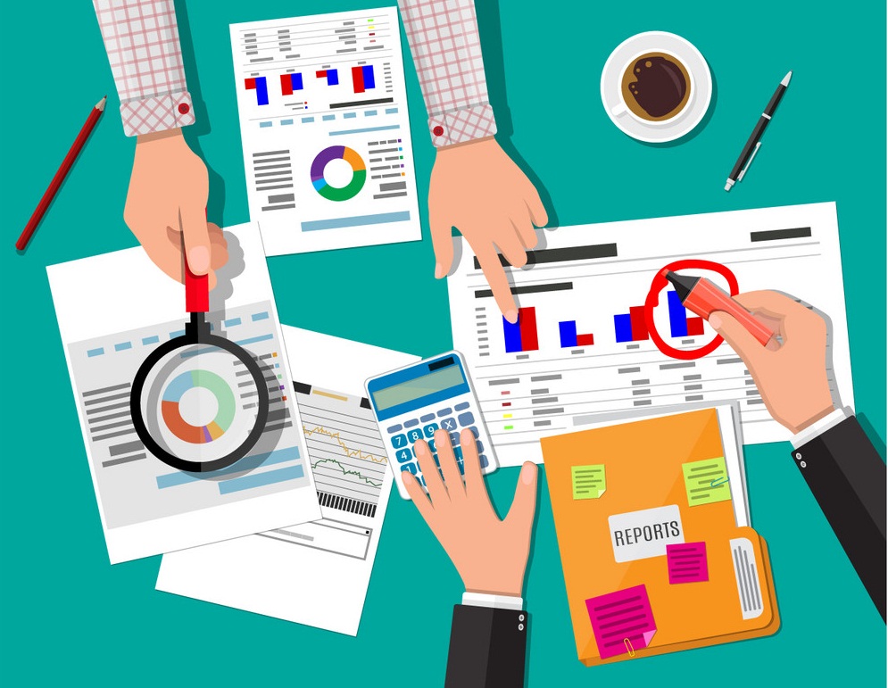 График, график, тооны машин, томруулдаг шил, кофе, тайлангийн хавтас бүхий санхүүгийн баримт бичгүүдэд дүн шинжилгээ хийж байгаа хүмүүс бизнесийг урагшлуулж буй энтрепренерүүдийн хичээнгүй байдлын жишээ юм. - Business.MN