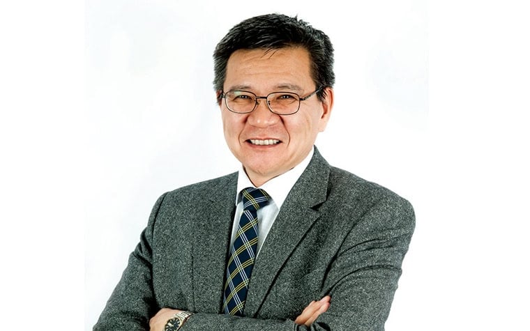 Надад бүтээмжгүй мундаг хүн хэрэггүй. Гол нь тэр хүнд хэрэгтэй юм хийдэг байх ёстой.