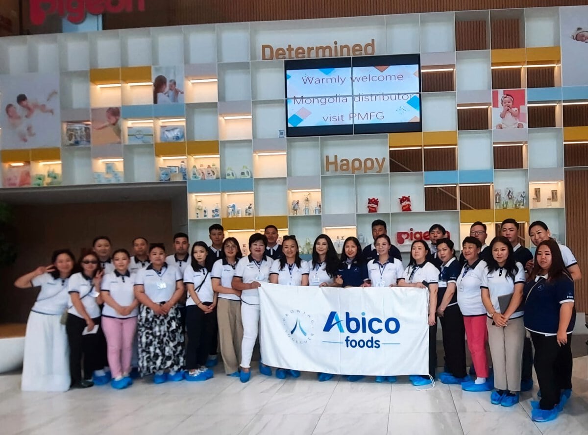 A group of people posing for a photo.