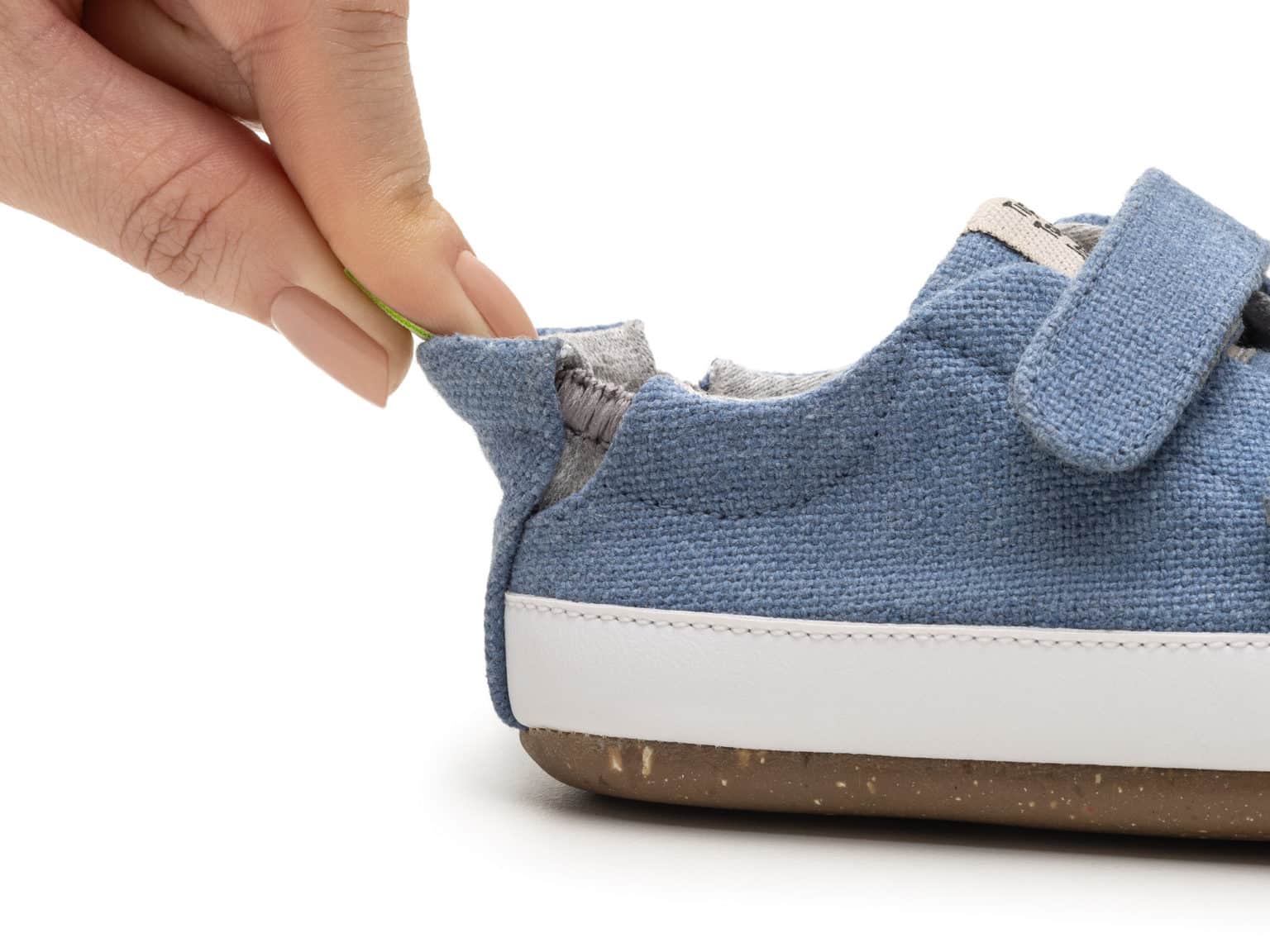 Tip Toey Joey - Bossy Green / Azul Tupi Eco Canvas - Image 5