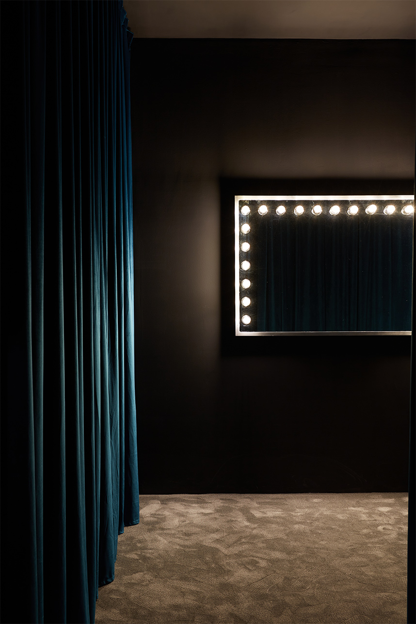 Daytona Gallery Image