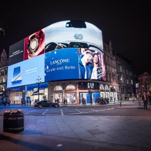 pexels-lukas-hartmann-304281-1827234 pexels-lukas-hartmann-304281-1827234