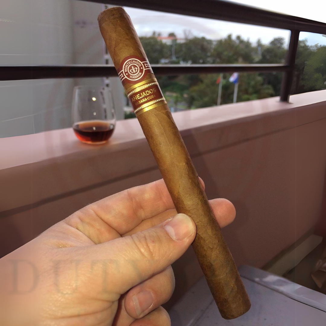 Montecristo Churchill Añejados
