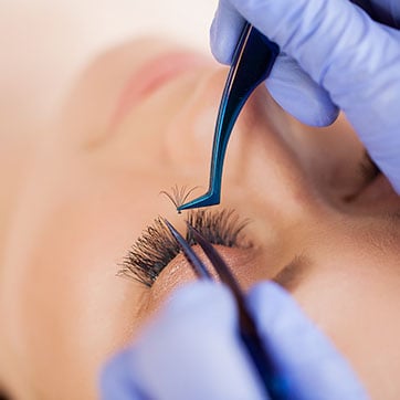 Eyelash Extension Course - Image 2