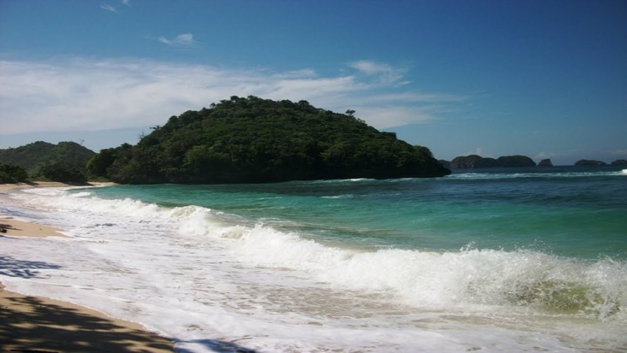 pantai bangsong malang