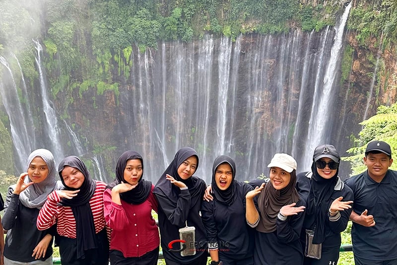 panorama tumpak sewu