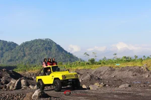 wisata dekat tumpak sewu