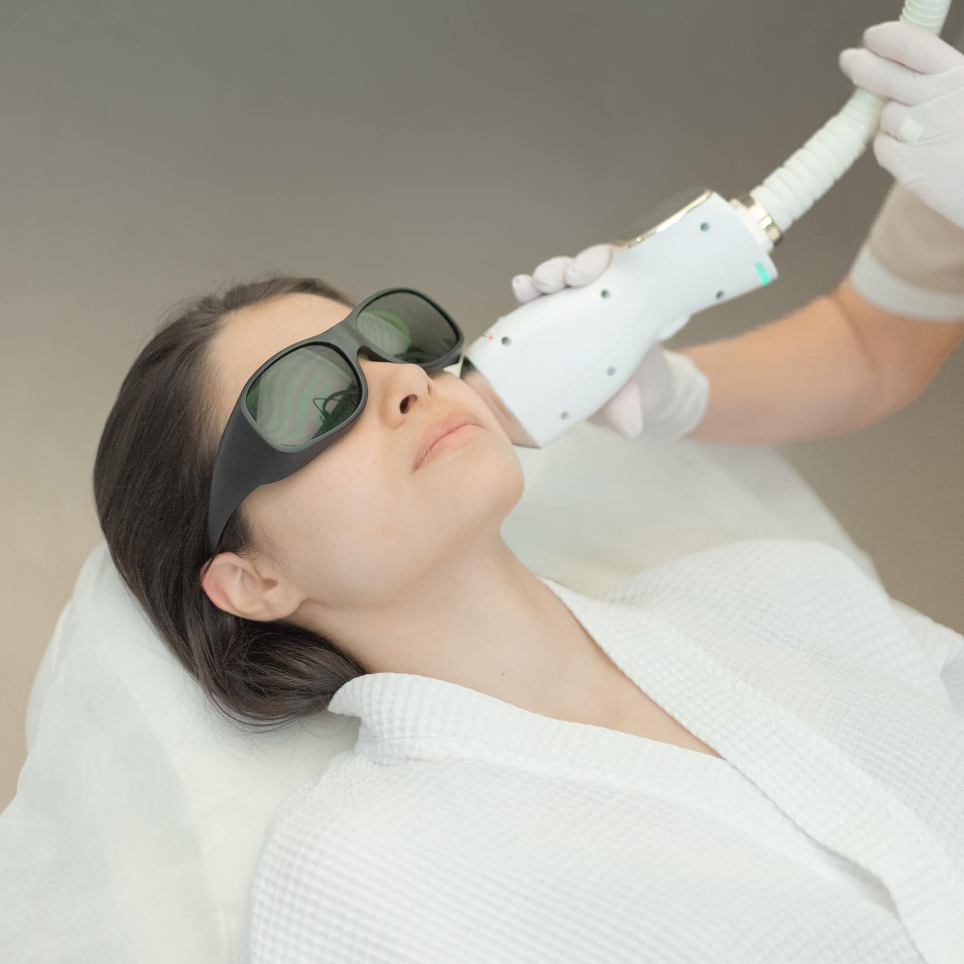 Epilare Definitiva Laser Fata Derma Laser Pro Max 4 lungimi unda