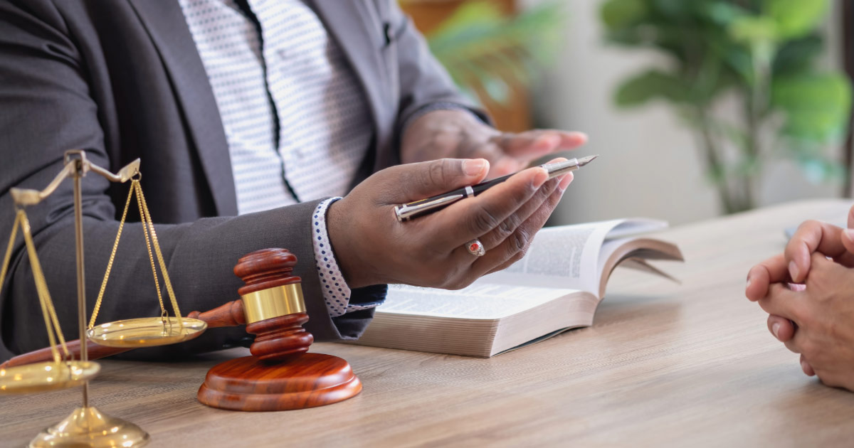 Legal advisor discussing removal of DUI from driving record with client