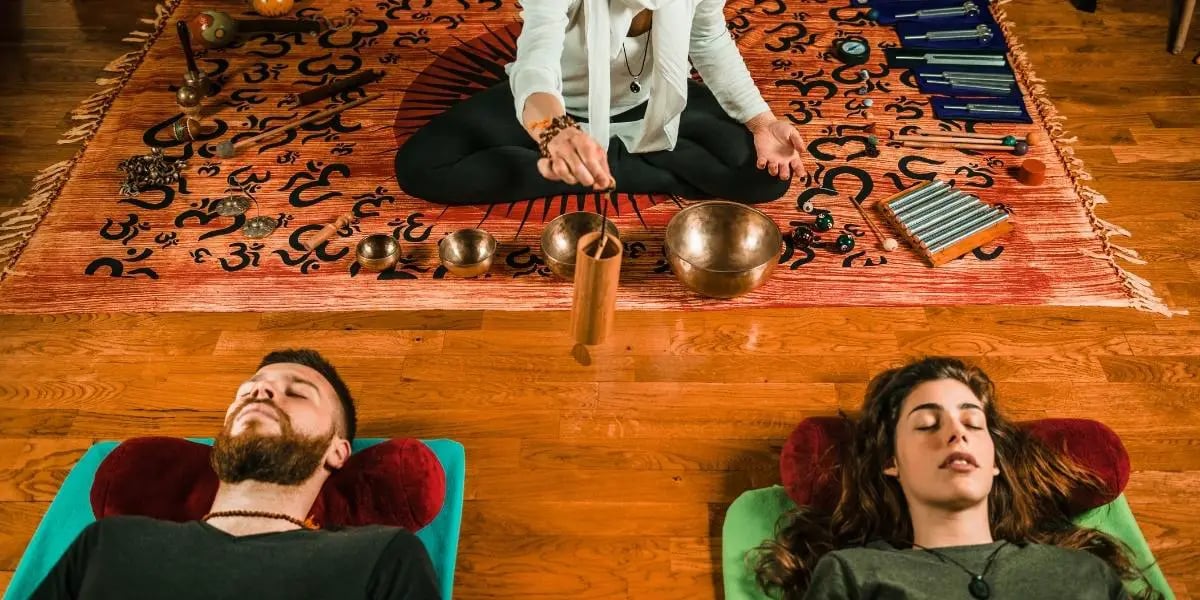 What is solfeggio sound healing frequencies? 1 couple are doing sound healing therapy