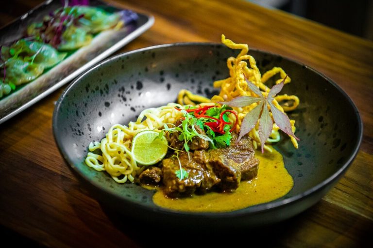 bar tenders and mixologist bar tenders and mixologist