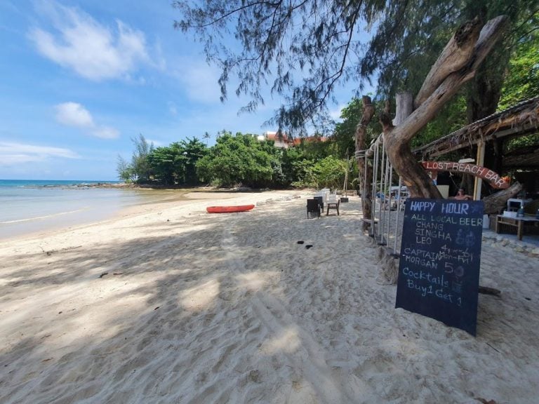 Lost Beach Bar Choeng Mon 4 768x576