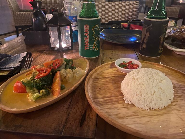 veg green curry 1 768x576