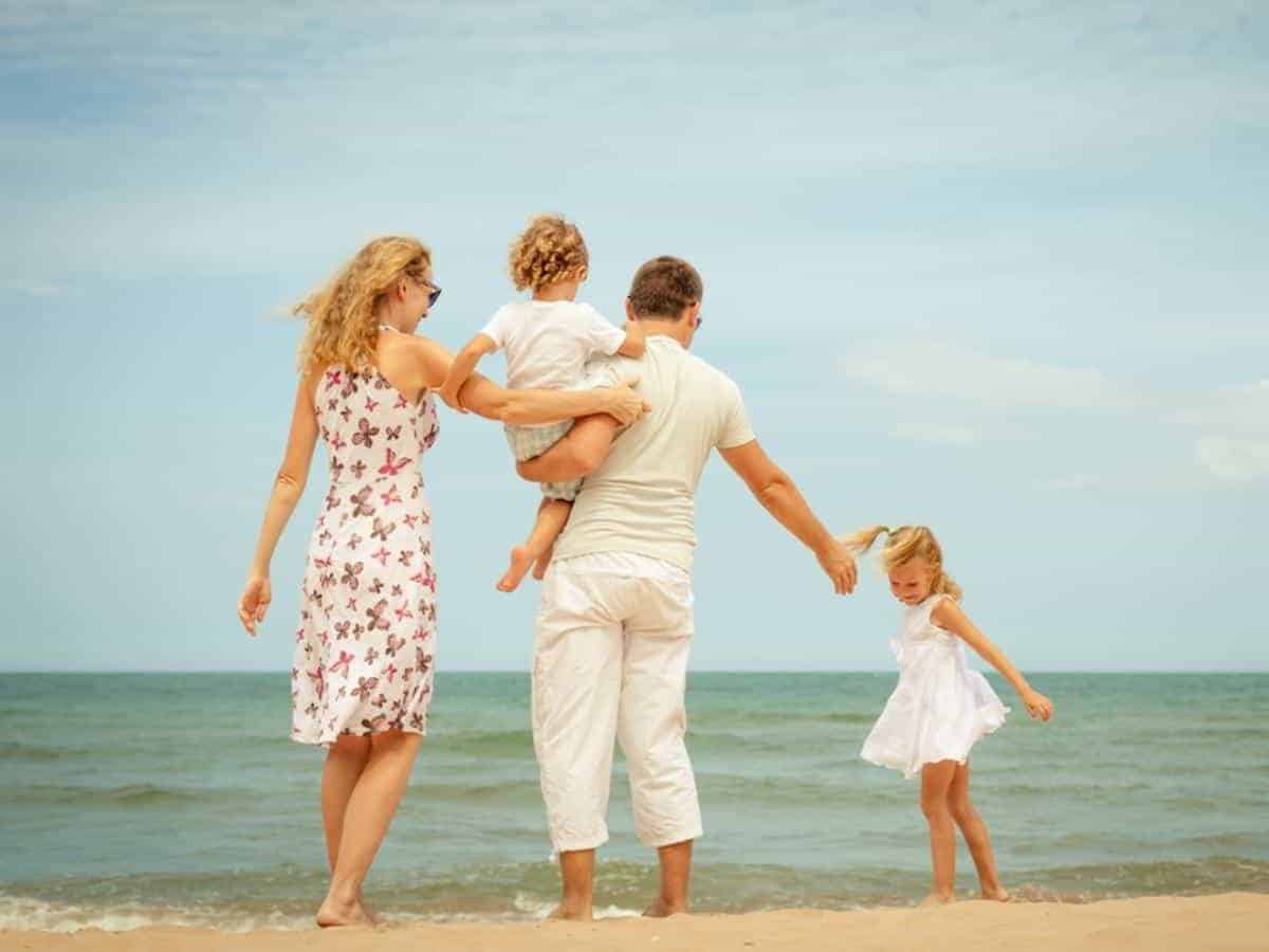 5 KID FRIENDLY BEACHES IN KOH SAMUI cover