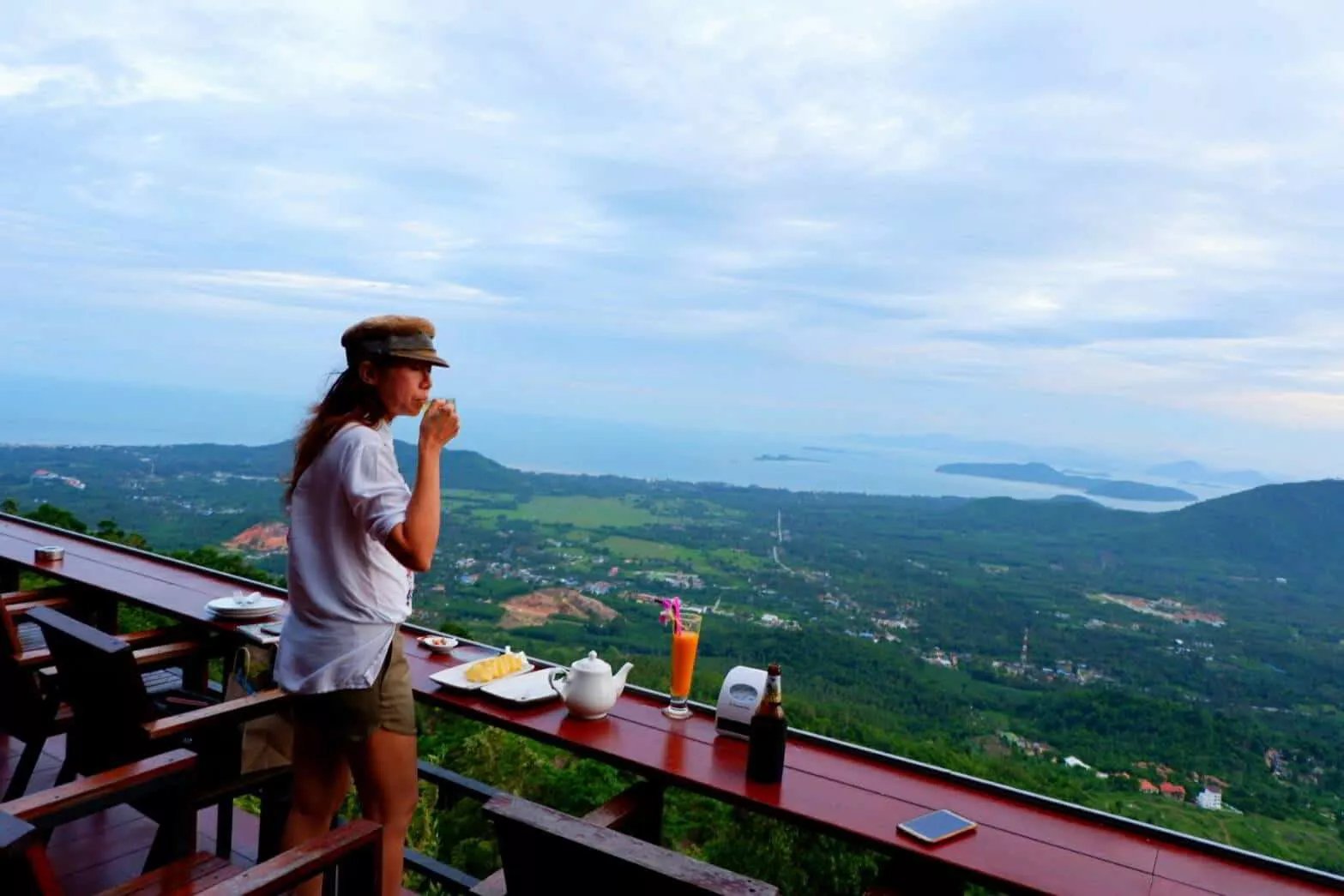 giant summit 2 768x512