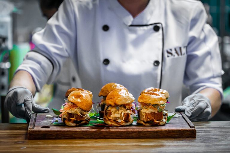 bar tenders and mixologist bar tenders and mixologist