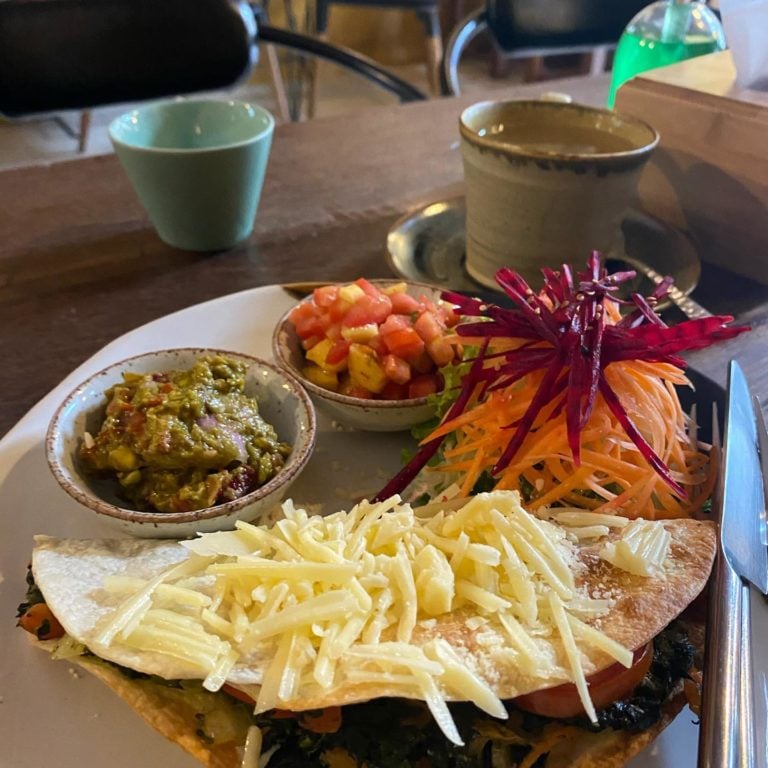 Art Cafe by June 11 768x768