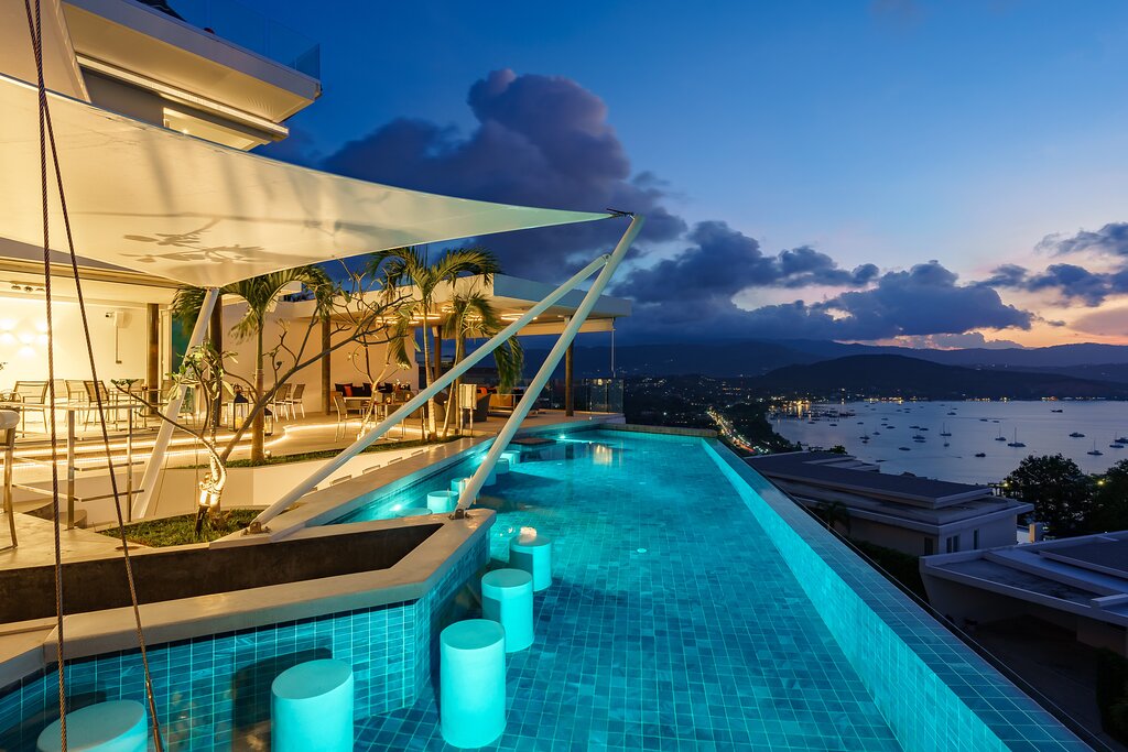 maithy pool lounge restaurant 768x512