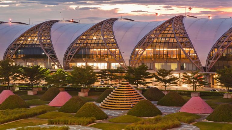 Car hire at Bangkok Suvarnabhumi Airport from 14day KAYAK 768x432