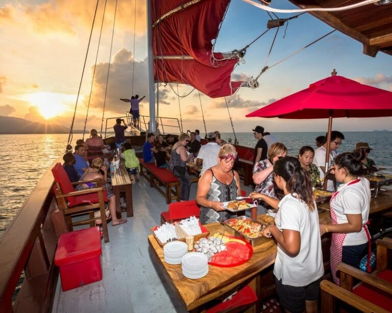Red Baron Sunset Dinner Cruise 4 768x614