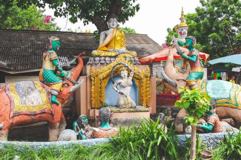 Big Buddha Wat Phra Yai 2 768x512