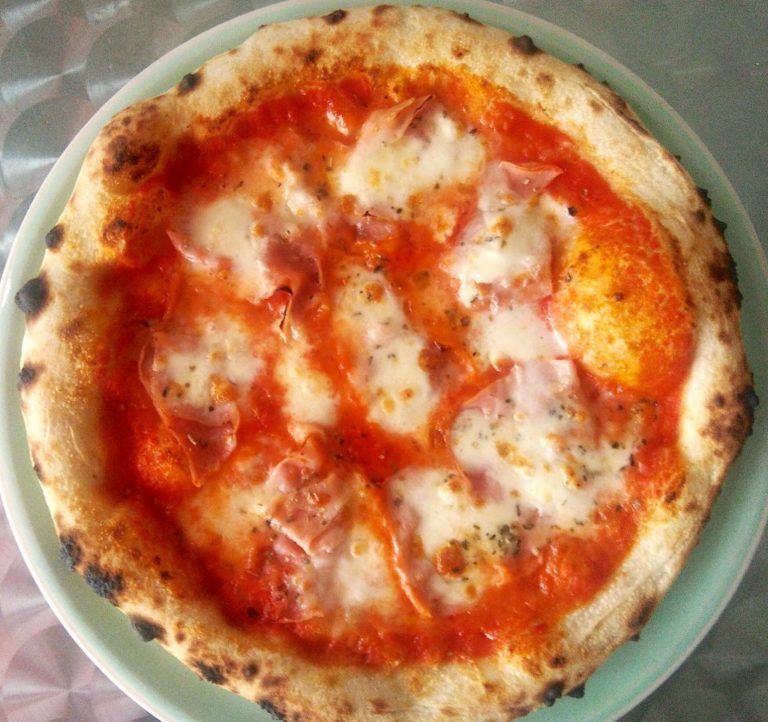 pizza with burrata
