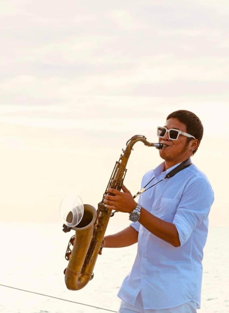 LIVEMUSIC 768x1046