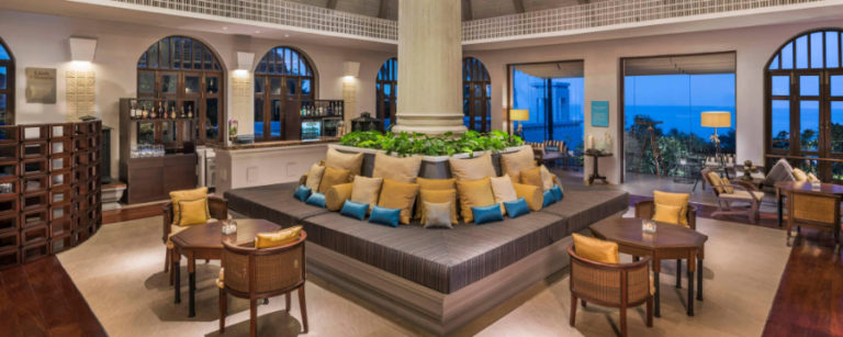 Sheraton Koh Samui lobby lounge 5097 hor feat 768x307