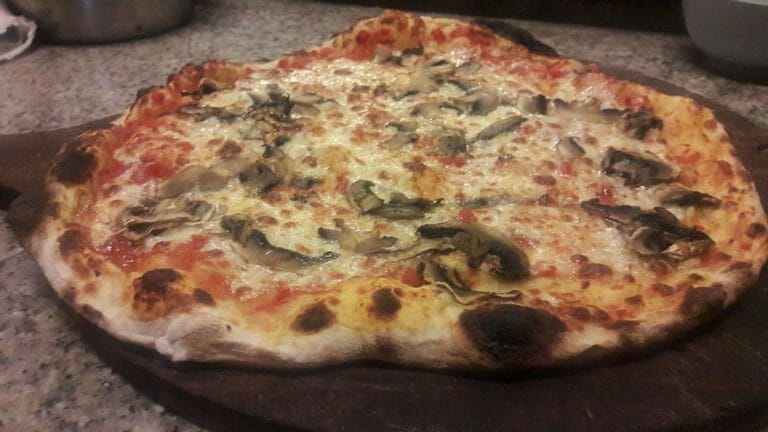 pizza funghi 1 768x432