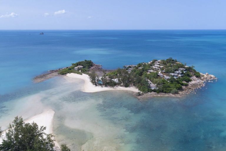 exterior 1 1 768x512