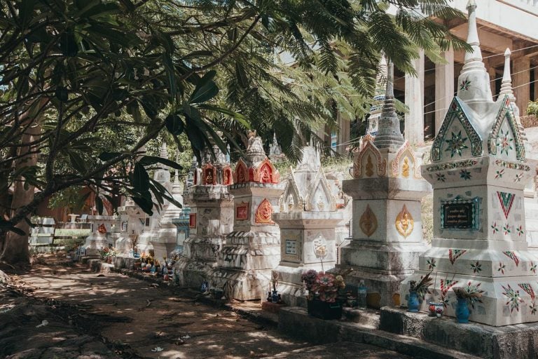 Wat Sila Ngu Wat Ratchathammaram 3 768x512
