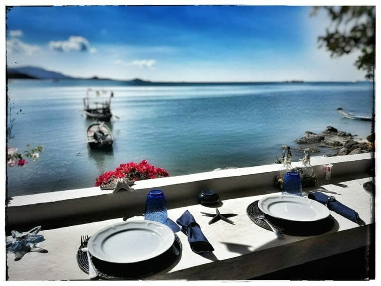 your lunch beach front 1 768x576