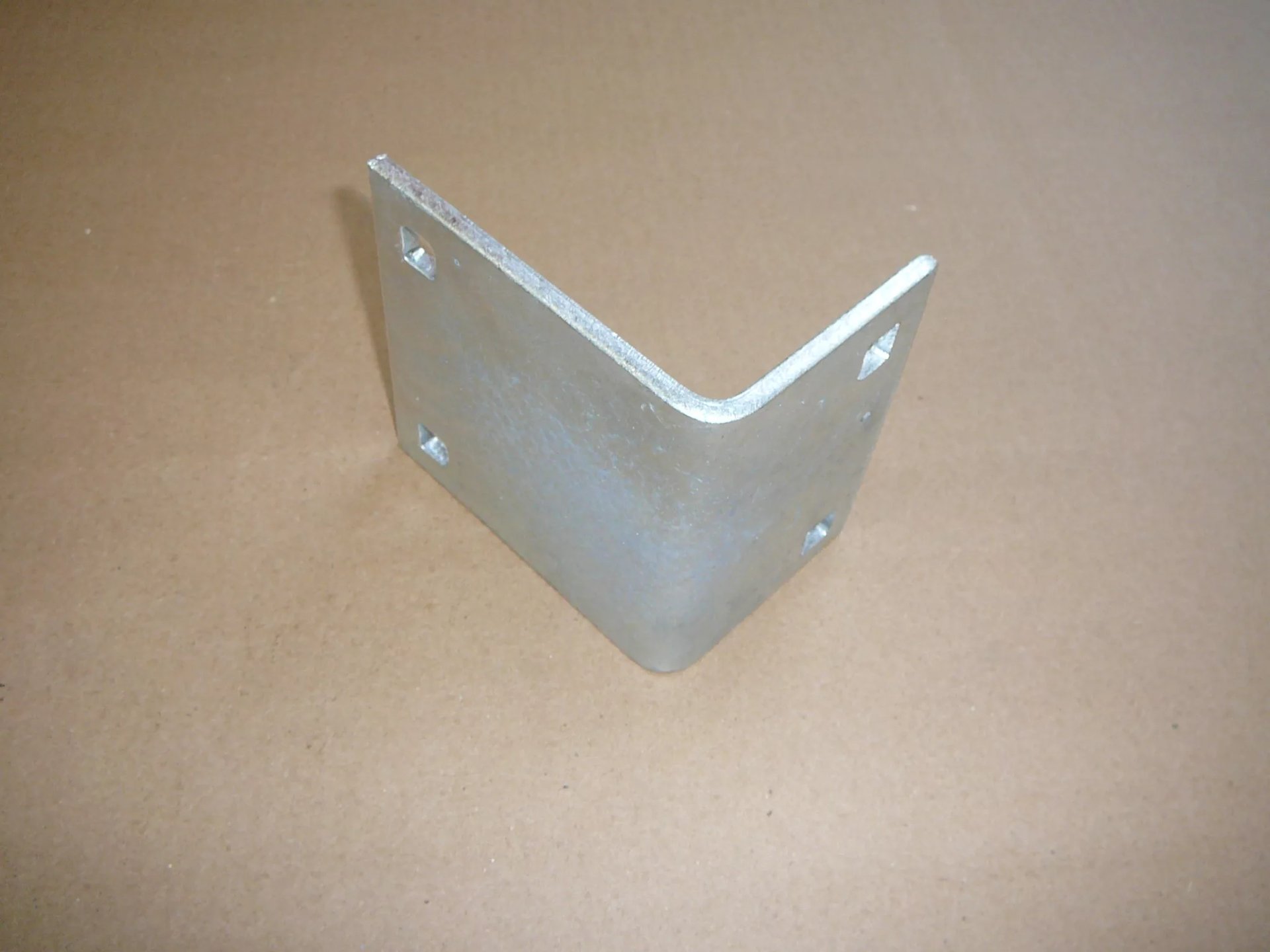 25-ABE Angle Bracket Extended