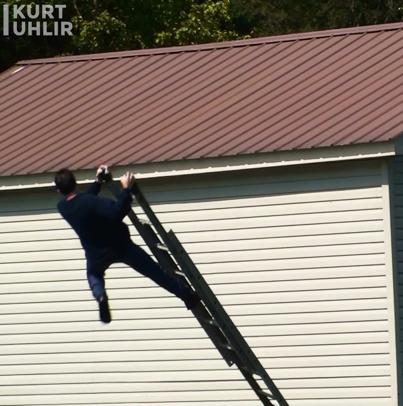 Stuntman Kurt Uhlir falling off a ladder Stuntman Kurt Uhlir falling off a ladder
