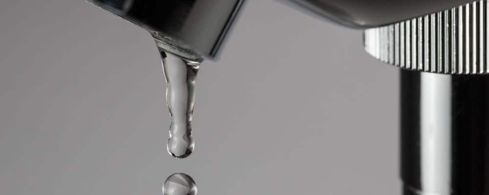 läckage från kran i kök