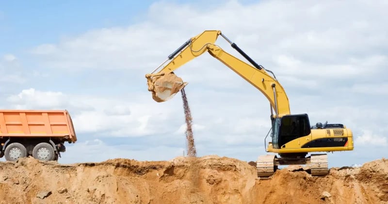 how-uneven-load-distribution-causes-hydraulic-cylinder-failures-2-669e3f7fcbe8b How Uneven Load Distribution Causes Hydraulic Cylinder Failures - Featured Image