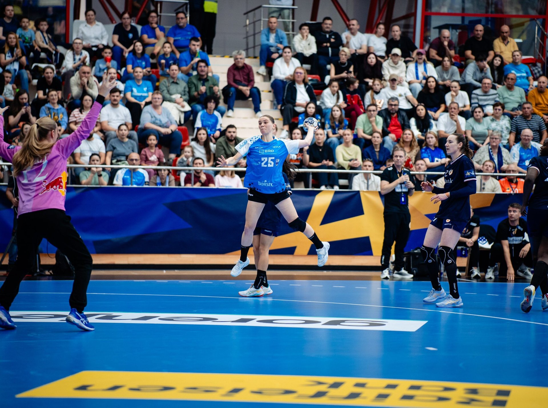 Gödörben a CSM és onnan kilábalt az Esbjerg?